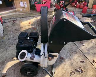 Chipper/shredder/mulcher works great! Barely used