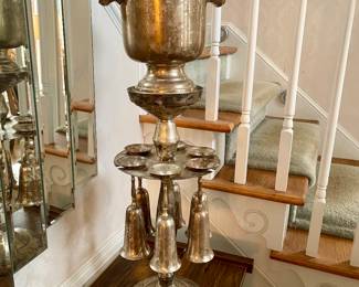 Wallace Silversmiths champagne set with stand
