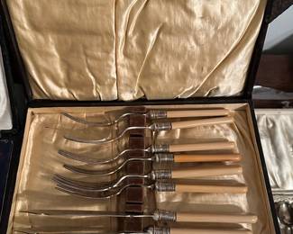 Bakelite handles flatware
