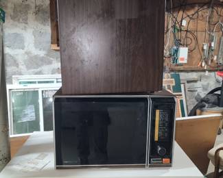 Sears Kennmore 1976 microwave and mini fridge