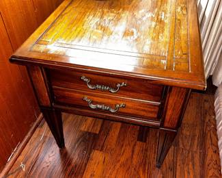 Vintage Brandt End Table
Overall good condition with some wear on tabletop
22” x 27” x 21” tall
