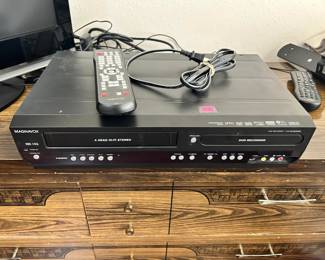 Magnavox DVD Recorder / VCR with remote
Good working condition.