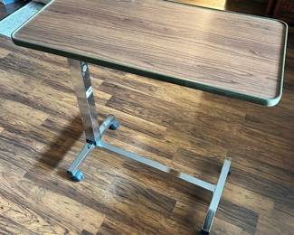 Invacare Tilt-top Overbed Table
Great condition.
Raises to 45” tall
Lowers to 30” tall
30” x 15”