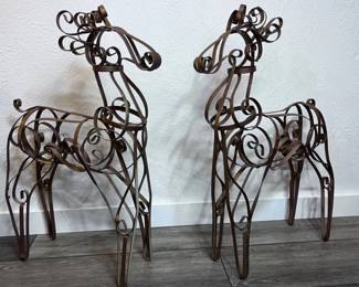 194 2MetalReindeerFiguresForIndoororOutdoorUse
