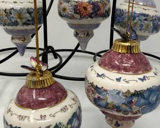 189 6LenaLiuFloralInspirationsHeirloomPorcelainOrnaments