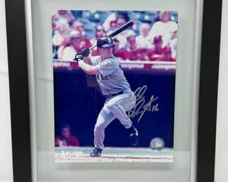 133 HandSignedSeattleMarinerWillieBloomquistPhoto