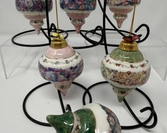 195 6LenaLiuFloralInspirationsHeirloomPorcelainOrnaments