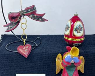 177 2HouseofHattenMusicalEggBox