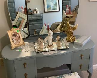 Hand painted antique 3 way mirror with brass handles . The price for the vanity and bench is: $150.00