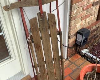 In case it snows, there will be a old snow slide.