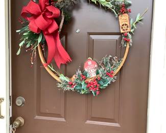 A unusual wreath made from hook.