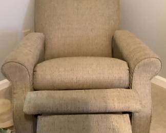 Ladies recliner let out. Price: $165.00