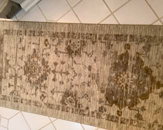 One of the many rugs available.