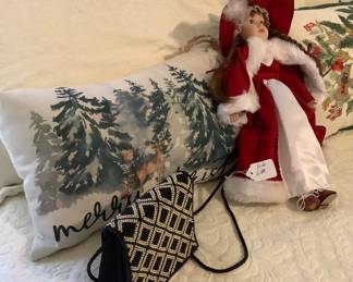 Dolls, and Christmas pillows.