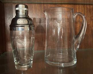 Nakazato Wheat Etched Glass pitcher and shaker.   These go with the full set of Nakazato glassware.