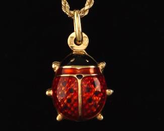 Ladies Italian Gold and Enamel Ladybug on UnoAErre Chain 