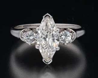 Ladies Platinum and Diamond Ring 