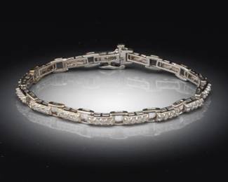Ladies Gold and Diamond Link Bracelet 