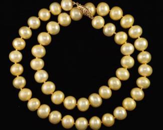 Ladies Gold and Golden Pearls Necklace 