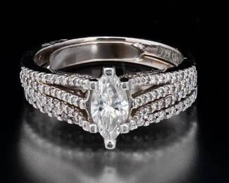 Ladies Vintage Gold and Diamond Ring 