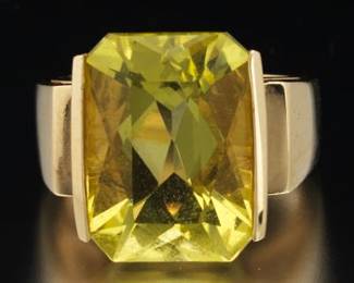 Ladies Gold and LemonLime Quartz Ring 