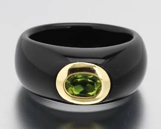Ladies Gold, Peridot and Black Onyx Fashion Ring 