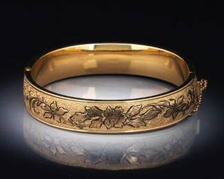 Ladies Antique Gold Filled and Enamel Bangle 