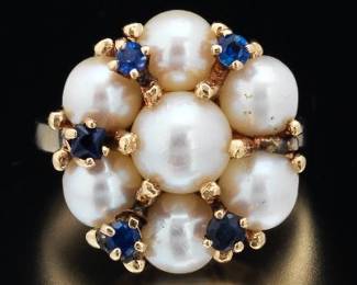 Ladies Gold, Pearl and Blue Sapphire Floral Design Ring 