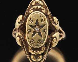 Ladies Retro Gold and Diamond Ring 