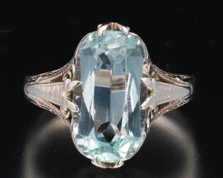 Antique Gold and Aquamarine Ring 
