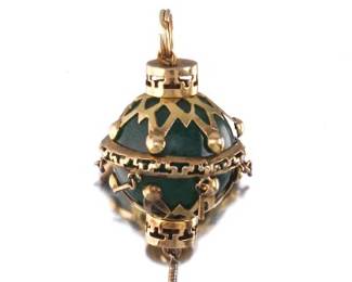 Ladies Gold and Aventurine Green Quartz Lantern Pendant 