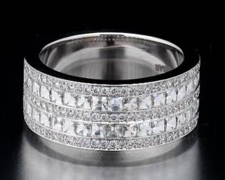 18K White Gold Diamond Band