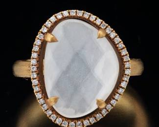 18K Yellow Gold Mother Of Pearl and Diamond Ring