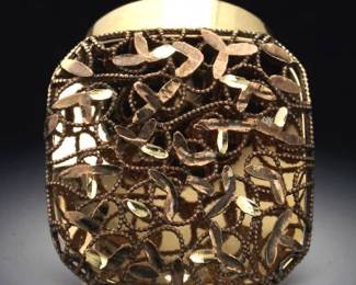 Ladies Gold Open Work Foliate Design Fashion Ring 