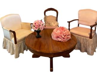 Romantic Revival A ShabbyChic Aesthetic