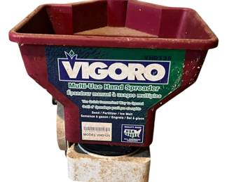 Vigoro MultiUse Hand Spreader