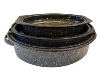 3 Black Enamel Oval Roasters W Lids
