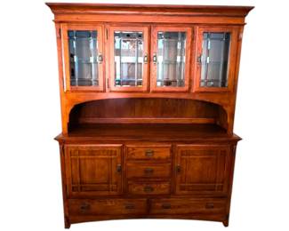 Lighted Pennsylvania House China Cabinet