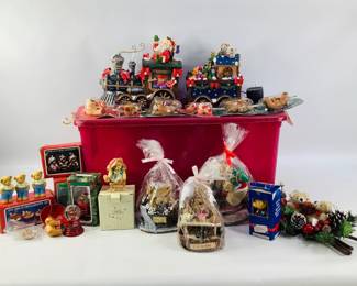 Bear-Themed Figurines & Ornaments