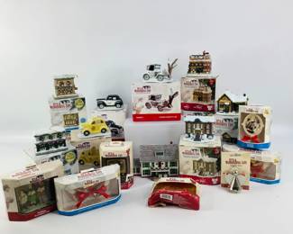 It's A Wonderful Life Ornament Set