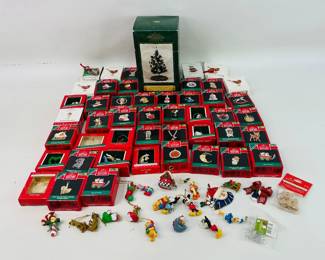 Miniature Hallmark Ornaments Christmas Tree