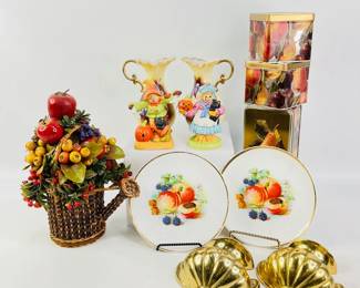 Fruit-Themed Decorative Pieces