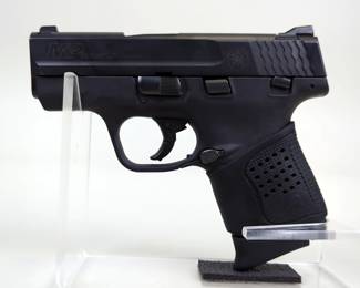 Smith & Wesson M&P 40 Shield .40 S&W Pistol SN# JDU3345