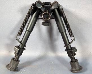 Folding Bipod With Extendable Legs