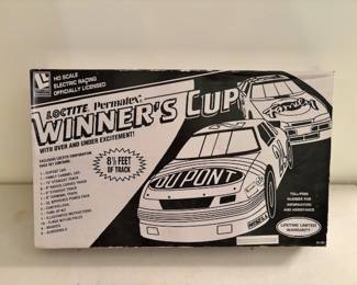 NEW IN BOX HO Scale Winners Cup Loctite Permatex Set