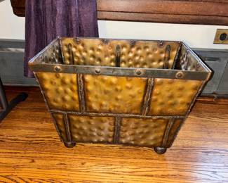 Heavy Tote or Log Holder