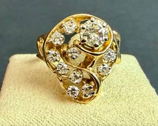 001 Gorgeous Diamond Swirl Ring