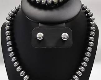 Sterling Silver Grey Pearl Necklace Set