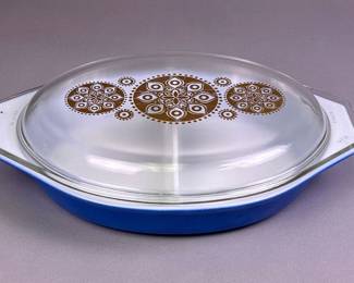 Vintage Pyrex Dish