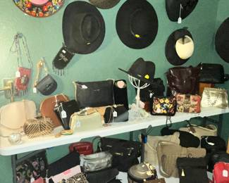 IT'S UTTERLY FABULOUS IN HERE!!